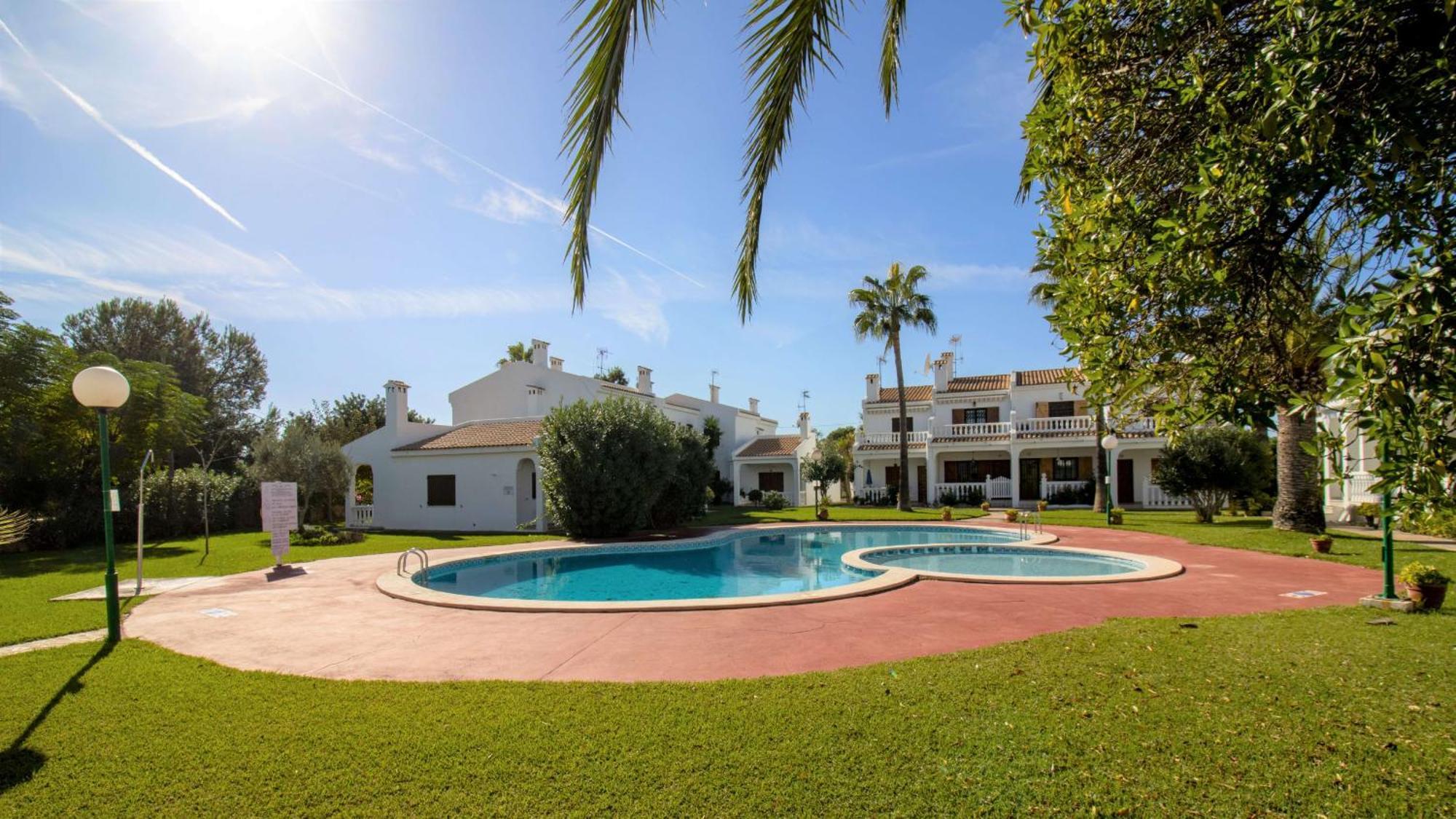 Casa Adosada Con Piscina Y Jardin Playa Romana Albert Villas Alcoceber Exterior photo